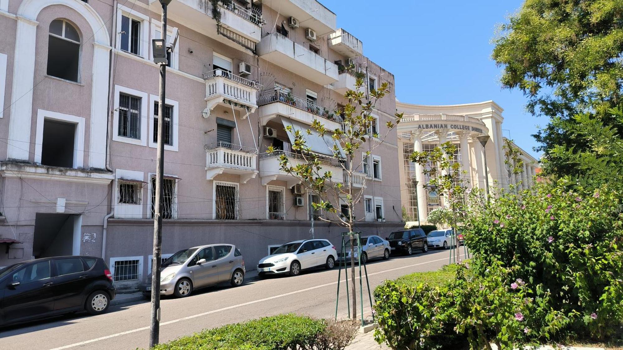 Lukas Apartament Vollga Durres Exterior photo