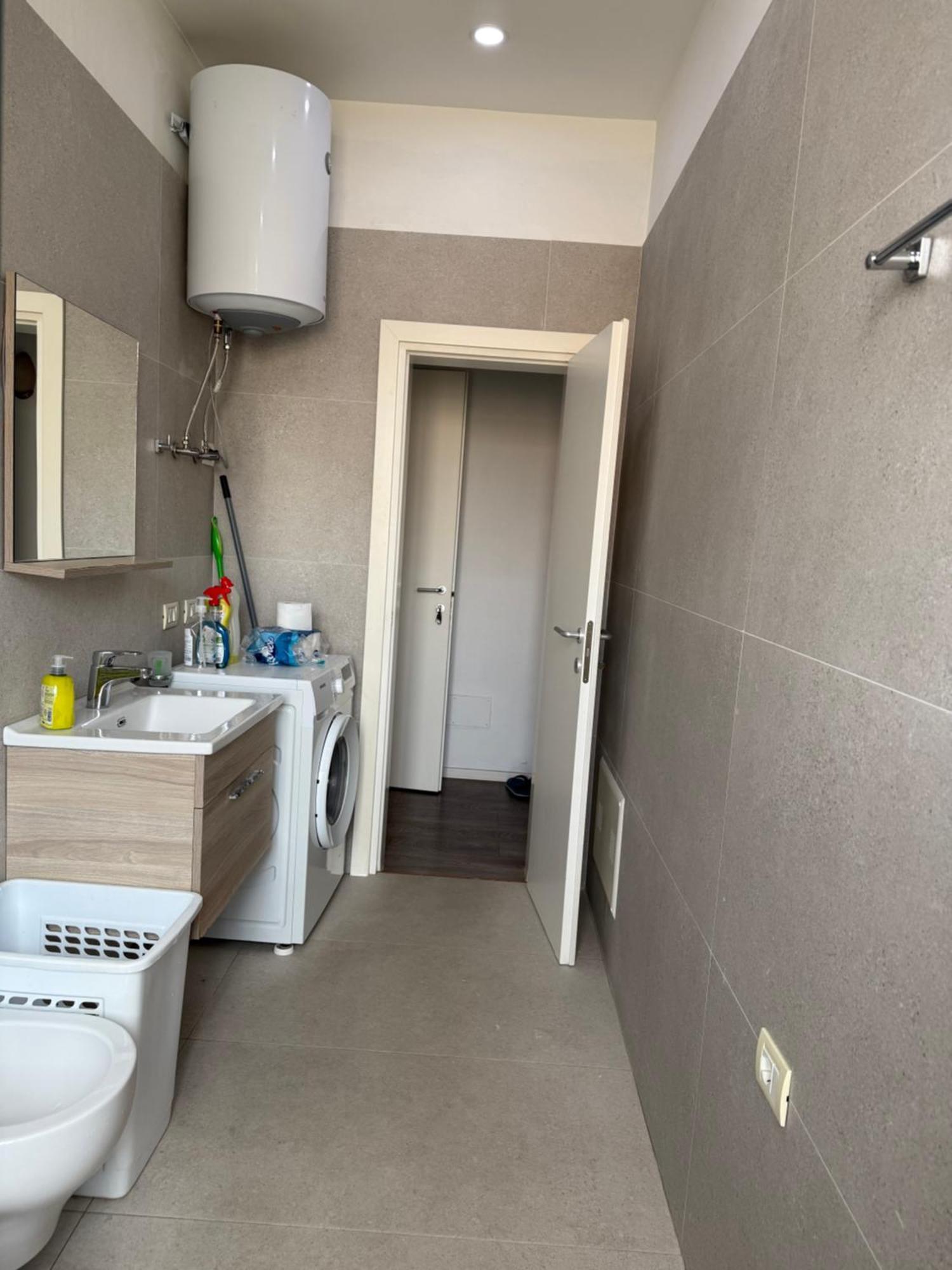 Lukas Apartament Vollga Durres Exterior photo